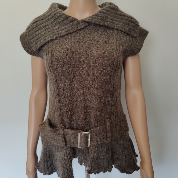 Nordstrom Sleeveless Brown Belted Sweater - Picture 2 of 4